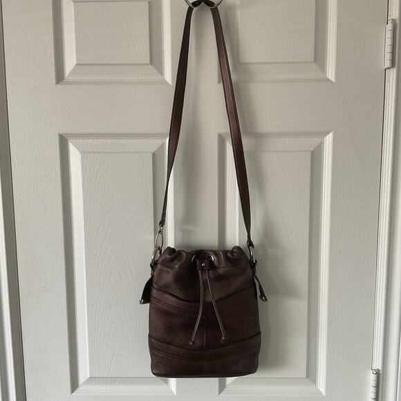 B. Makowsky Brown Leather Bucket Bag Drawstring Metallic Convertible 2000s - Picture 2 of 4